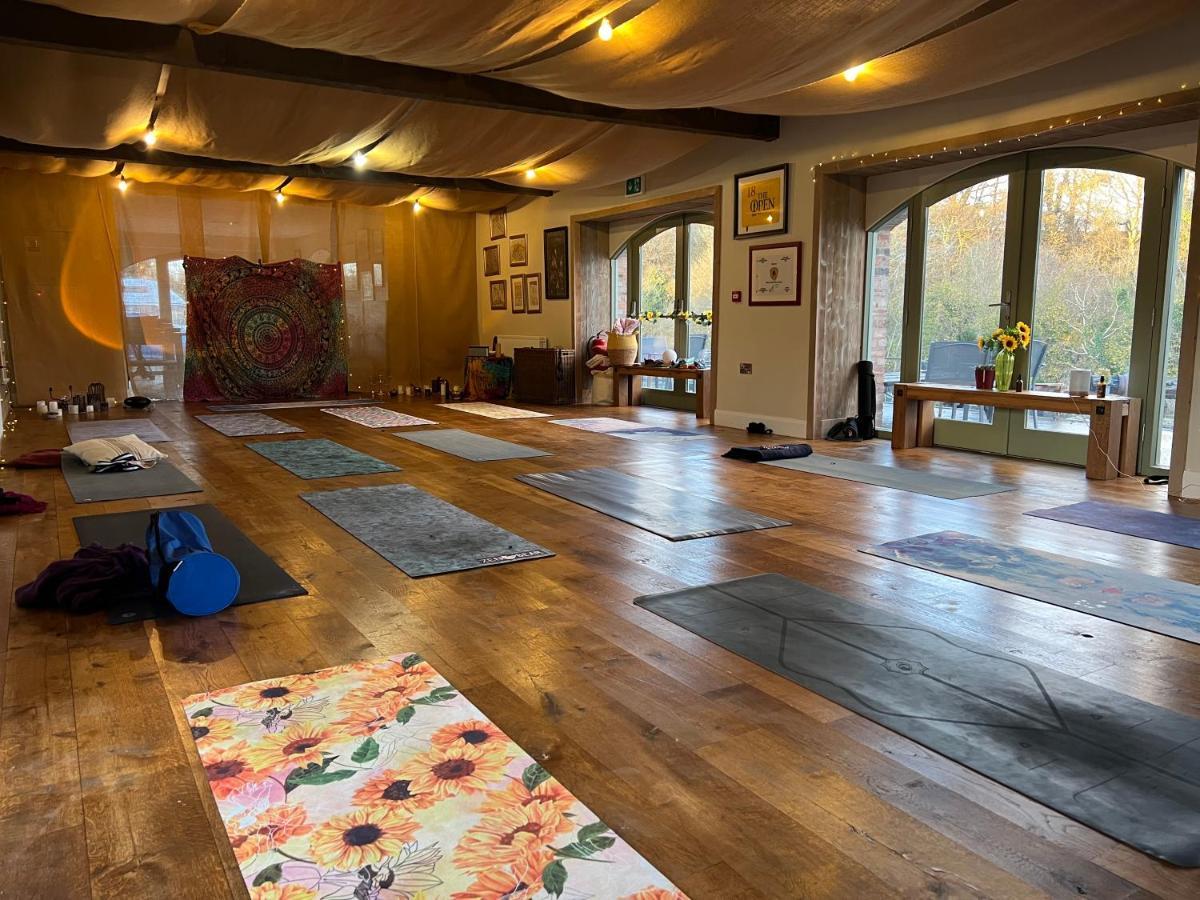 The Old Flax Mill Yoga Retreat Villa Coleraine Bagian luar foto